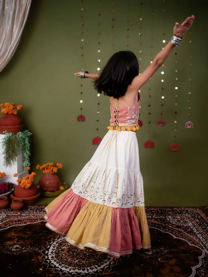 Peach Chaniya Choli Set for Girls – Embroidered Halter Blouse with Tassel Lace & Ivory Lehenga for Navratri