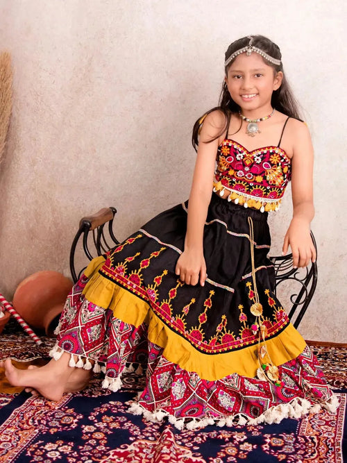 Girls kids Traditional VJV Now India