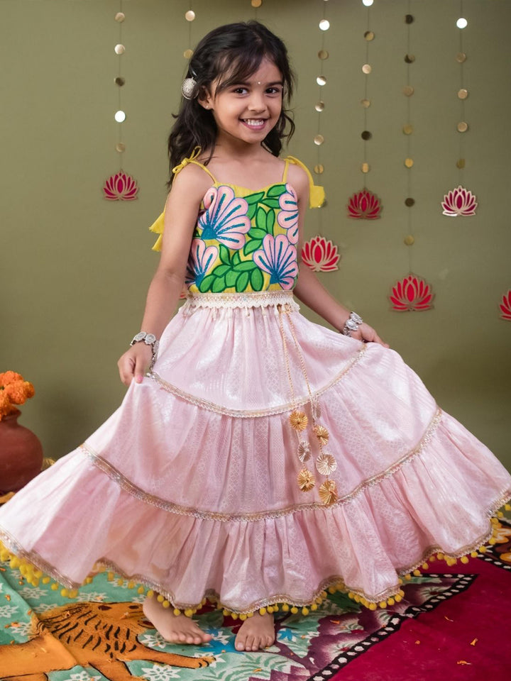 Light Pink & Yellow Navratri Lehenga Choli with Floral Aari Embroidery & Zari Lace – Festive Dandiya Outfit