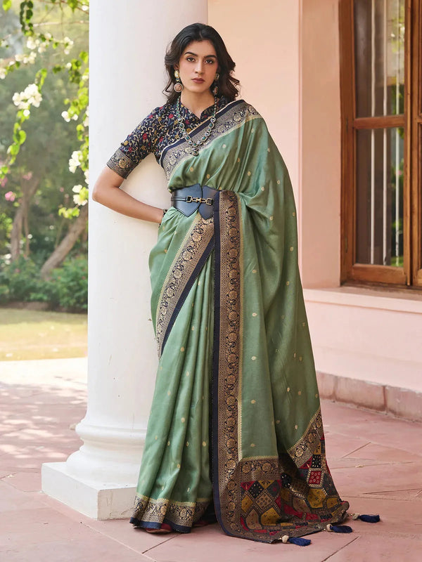 Green Contrast Weaving Saree for Traditional & Festive Occasions