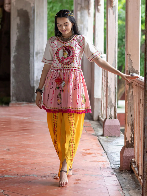 Off-White Embroidered and latkan Kedia Set for Navratri Wear