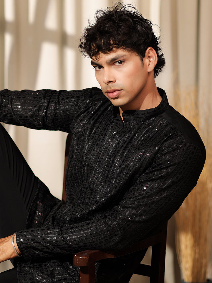 Premium Black Silk Men’s Ceremonial Kurta Set with Weaving & Embroidery Work – Festive & Wedding Wear