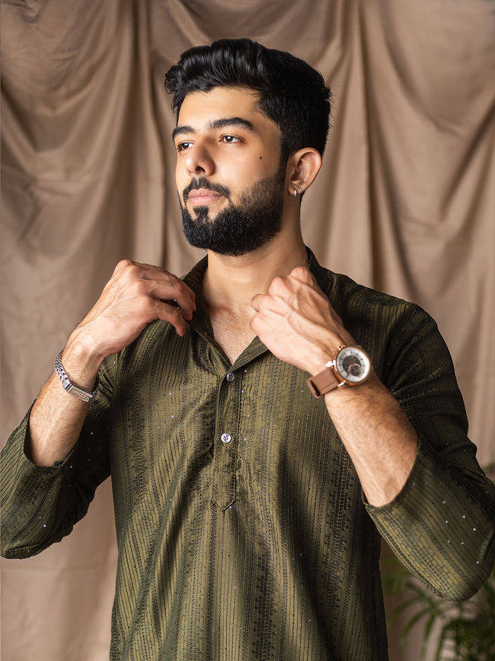 Men’s Green Rayon Kurta Set with White Silk Bottom – Thread Embroidery Work | Wedding & Festive Ceremonial Wear