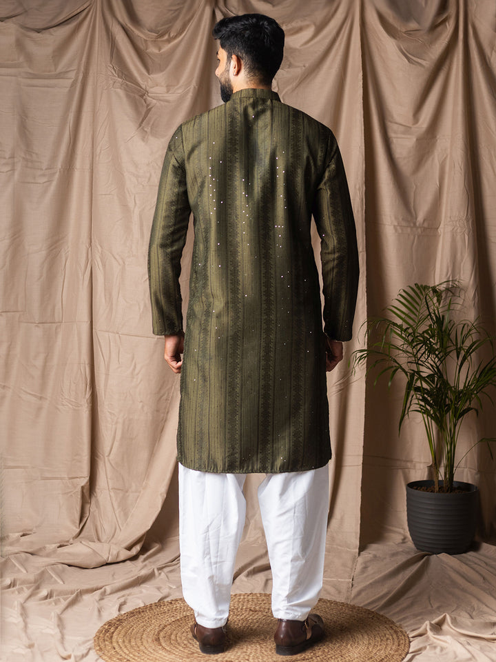 Men’s Green Rayon Kurta Set with White Silk Bottom – Thread Embroidery Work | Wedding & Festive Ceremonial Wear