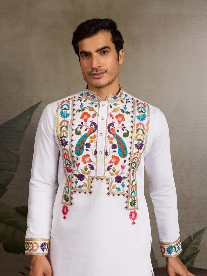 White Viscose Silk Men's Kurta with Threads & Sequence Embroidery – Elegant Occasion Wear for Weddings & Festive Events
