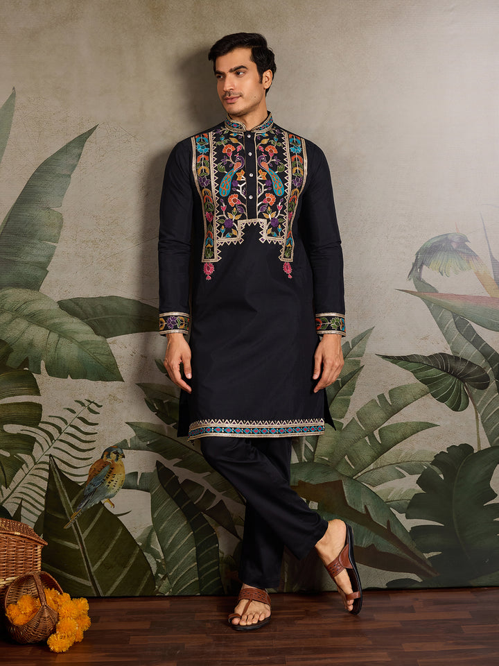 Black Viscose Silk Men’s Kurta with Thread & Sequin Embroidery – Elegant Festive & Wedding Wear