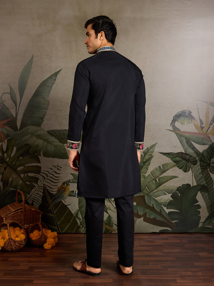 Black Viscose Silk Men’s Kurta with Thread & Sequin Embroidery – Elegant Festive & Wedding Wear