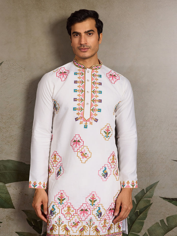 White Viscose Silk Kurta for Men – Thread & Sequin Embroidery | Navratri Festival Ethnic Wear