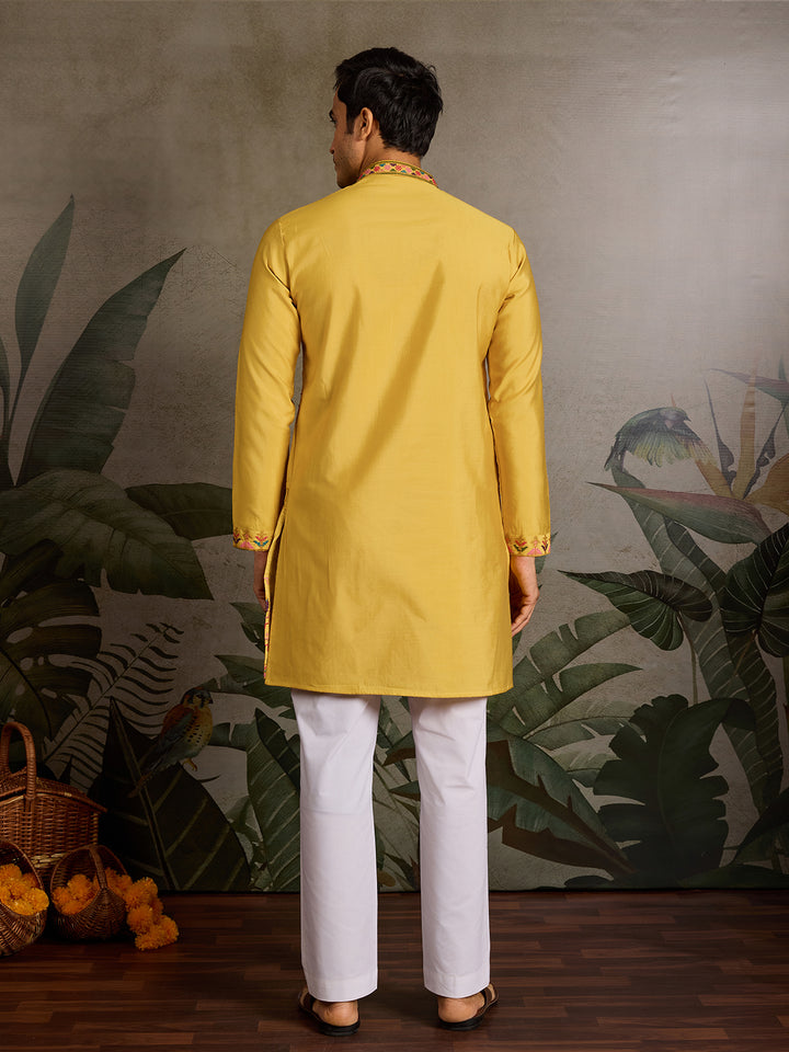 Yellow Viscose Silk Kurta with Thread & Sequin Embroidery – Men’s Navratri & Festive Wear