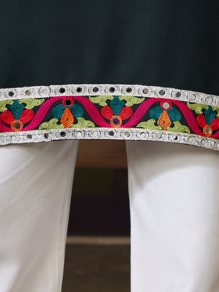 Green Cotton Kurta for Men with Multi-Thread & Mirror Work – Festive & Wedding Ethnic Wear