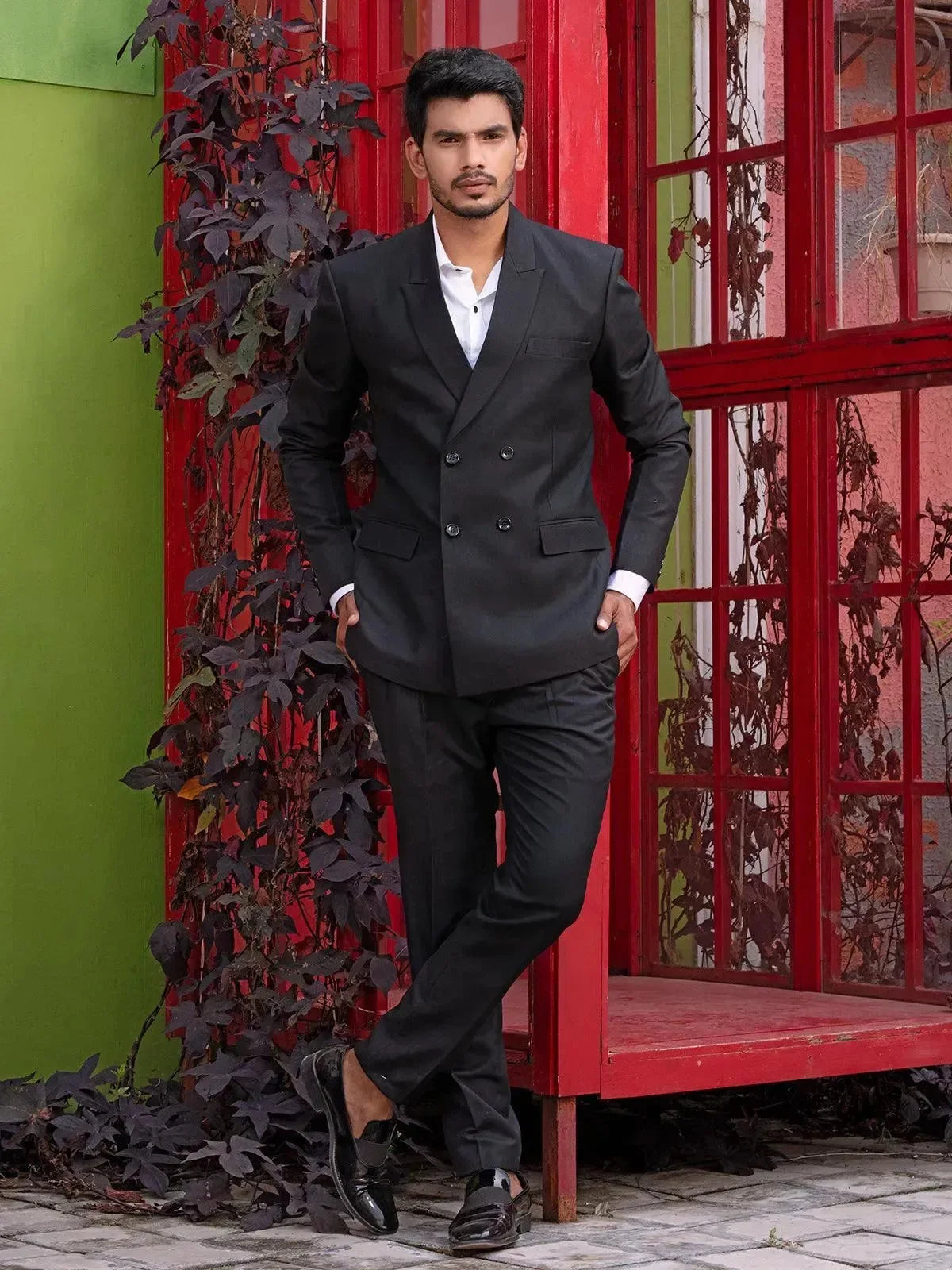 Brilliant Black Color Men's Double Breasted Designer Suit - VJV Now - India