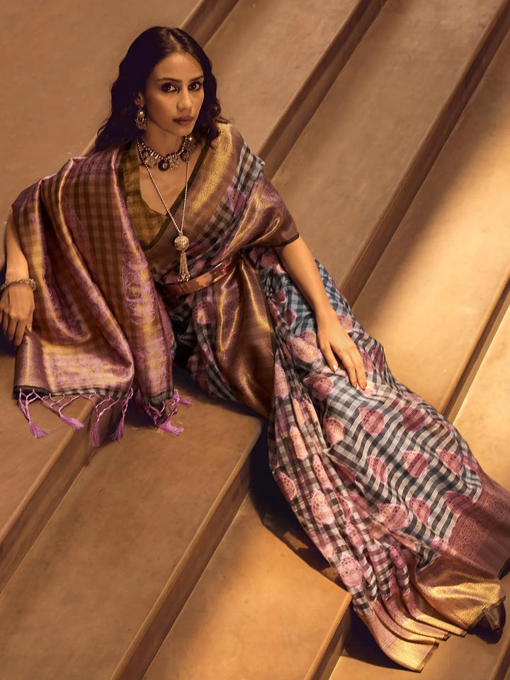 Light Pink And Black Checks Design Handloom Silk Saree - VJV Now