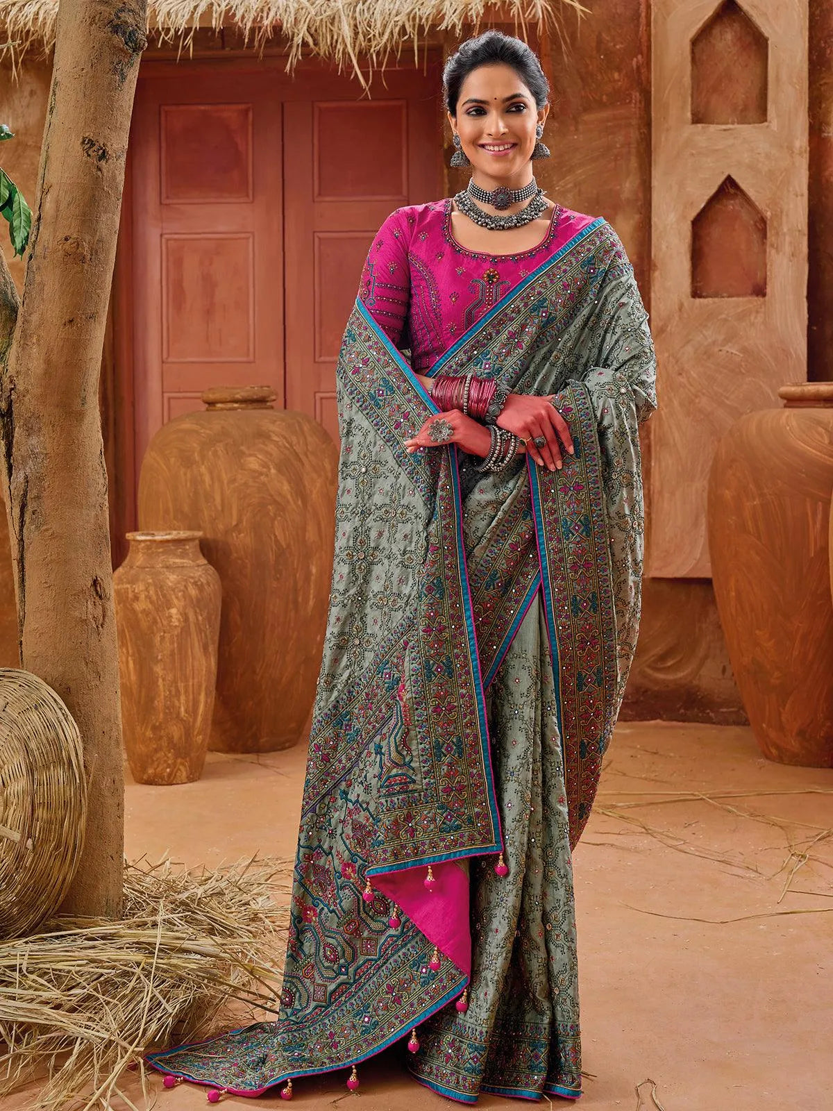 Buy MANTRA ENTERPRISE Solid/Plain Kanjivaram Silk Blend Pink Sarees Online  @ Best Price In India | Flipkart.com