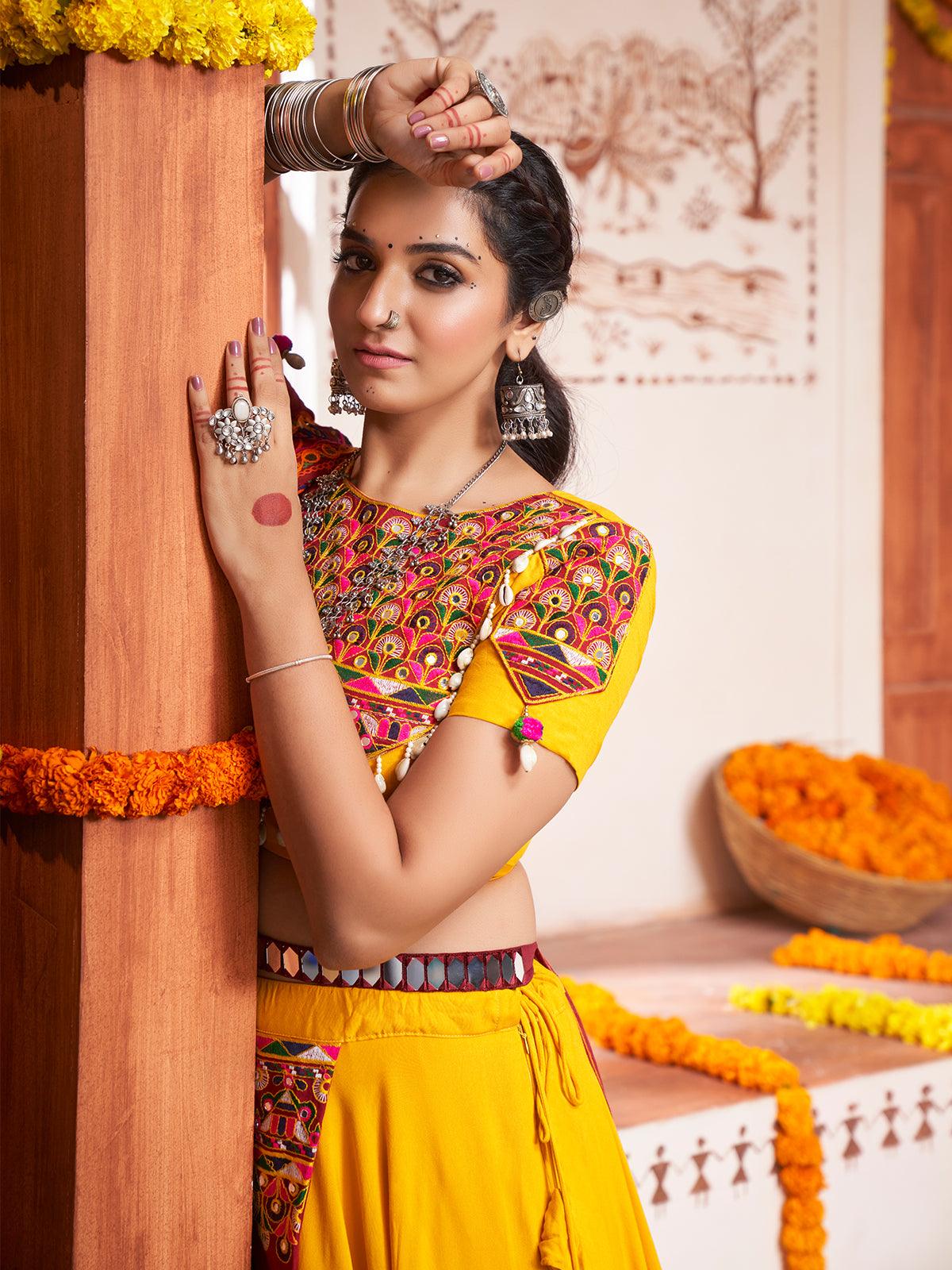 VJV Fashions on LinkedIn: #saree #sarees #designersaree #weddingsaree  #bridalsaree #silksaree…