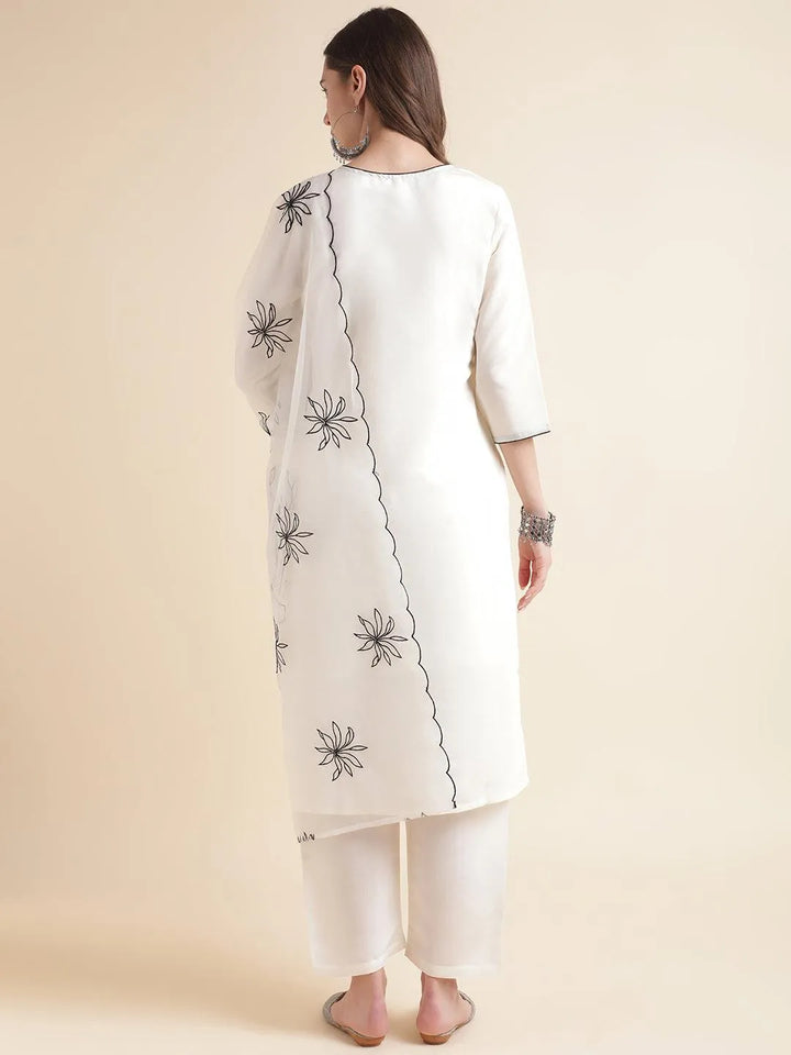 Embroidered white Kurtis with white pant and fancy dupatta - VJV Now