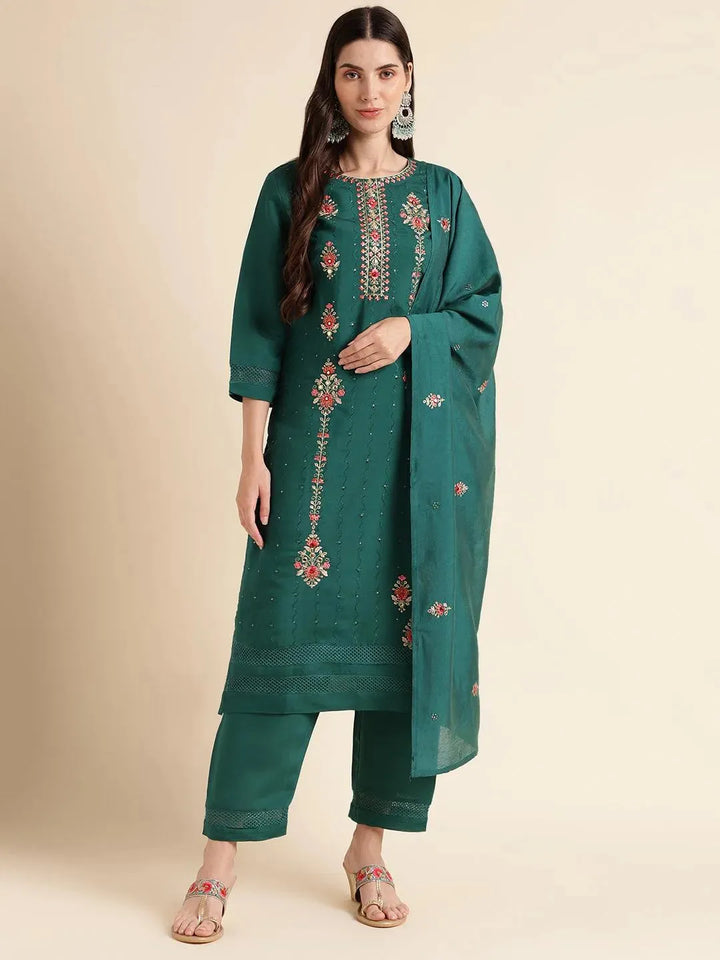 Green Embroidered cotton round Neck Women's kurta set with dupatta - VJV Now