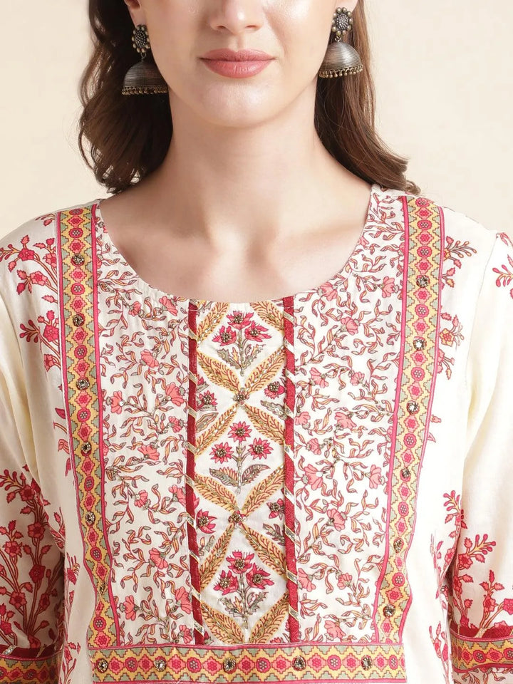 Off-white printed pure cotton kurta with pant &dupatta set - VJV Now