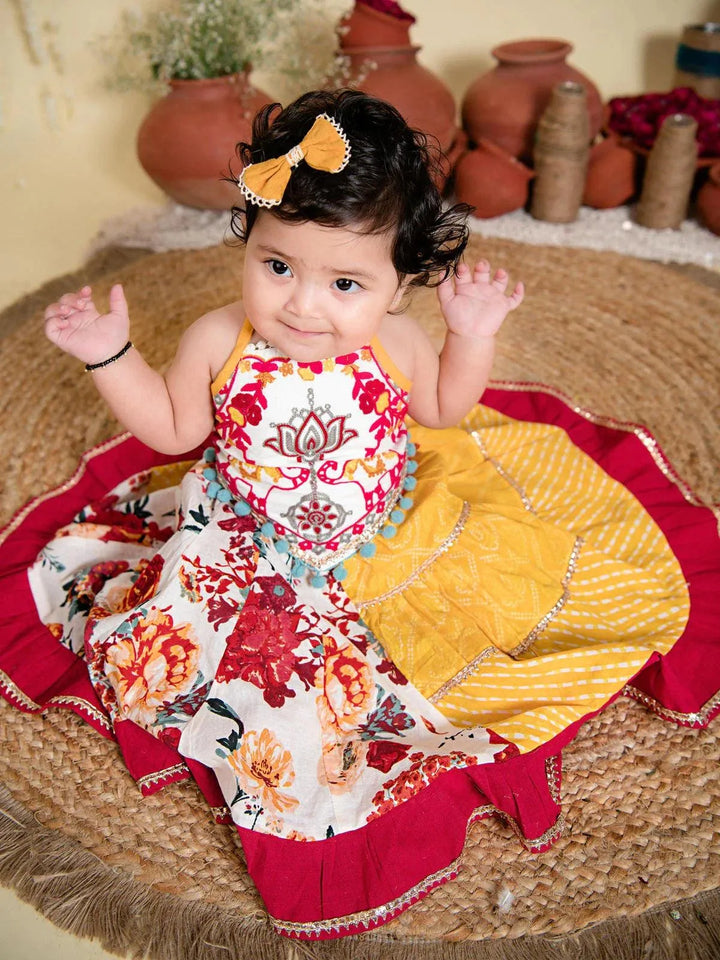 Little hot sale baby lehenga