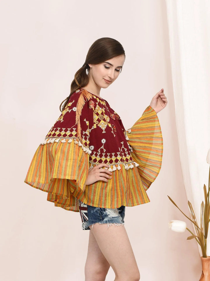 Snowflake Stripe Frilled Poncho - VJV Now