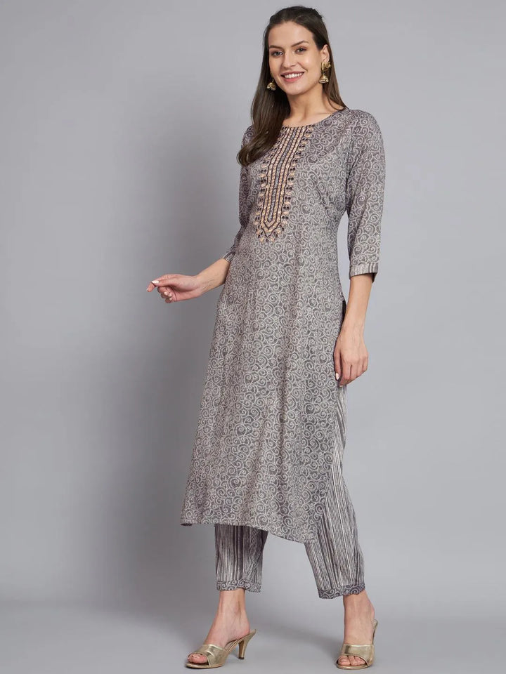 Womens grey embroidery kurta with trouser - VJV Now